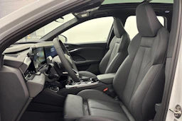 met. valkoinen Audi Q6 e-tron 2026 kuva 11.