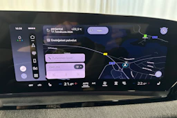 mythos musta Audi Q6 e-tron 2026 kuva 23.