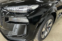 met. musta Audi Q6 e-tron 2026 kuva 10.