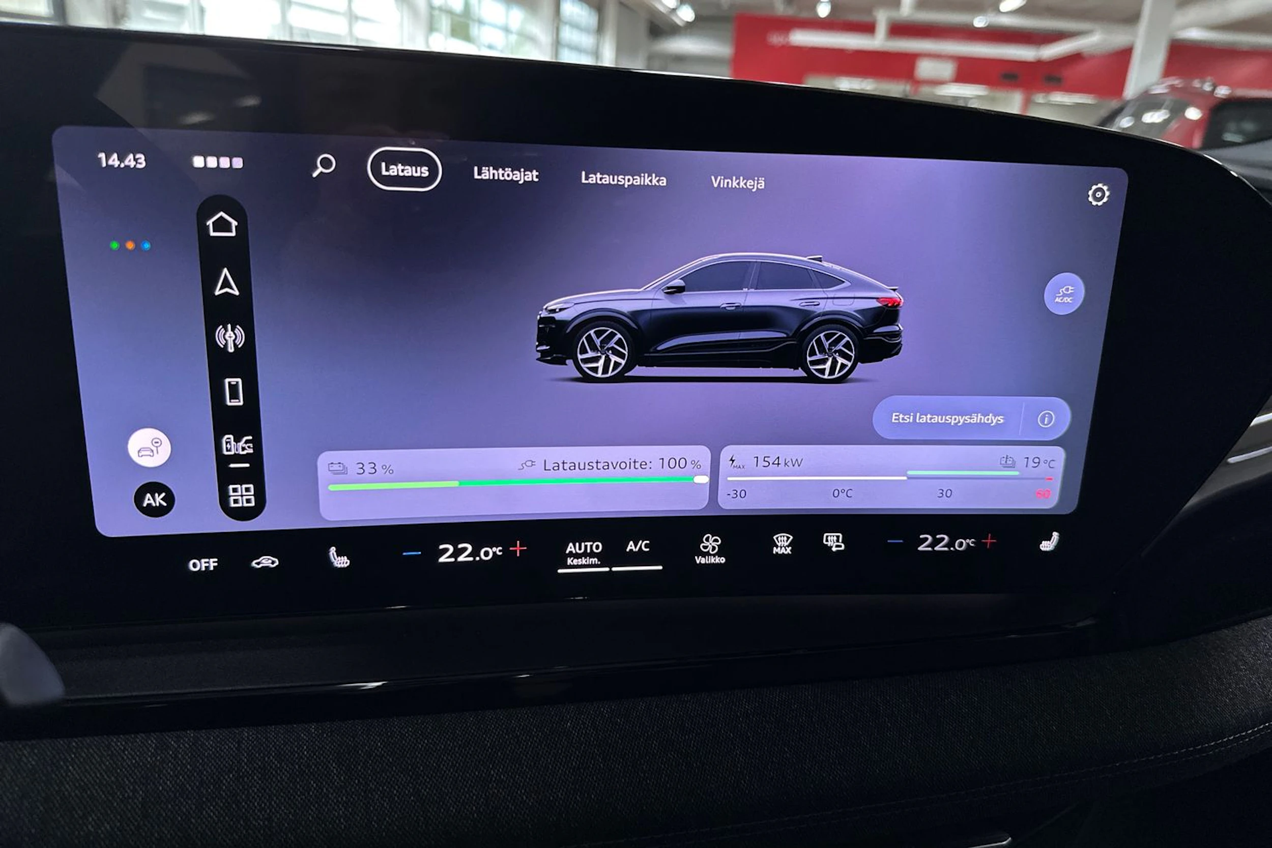 met. musta Audi Q6 e-tron 2026 kuva 25.