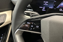 mythos musta Audi Q6 e-tron 2026 kuva 8.