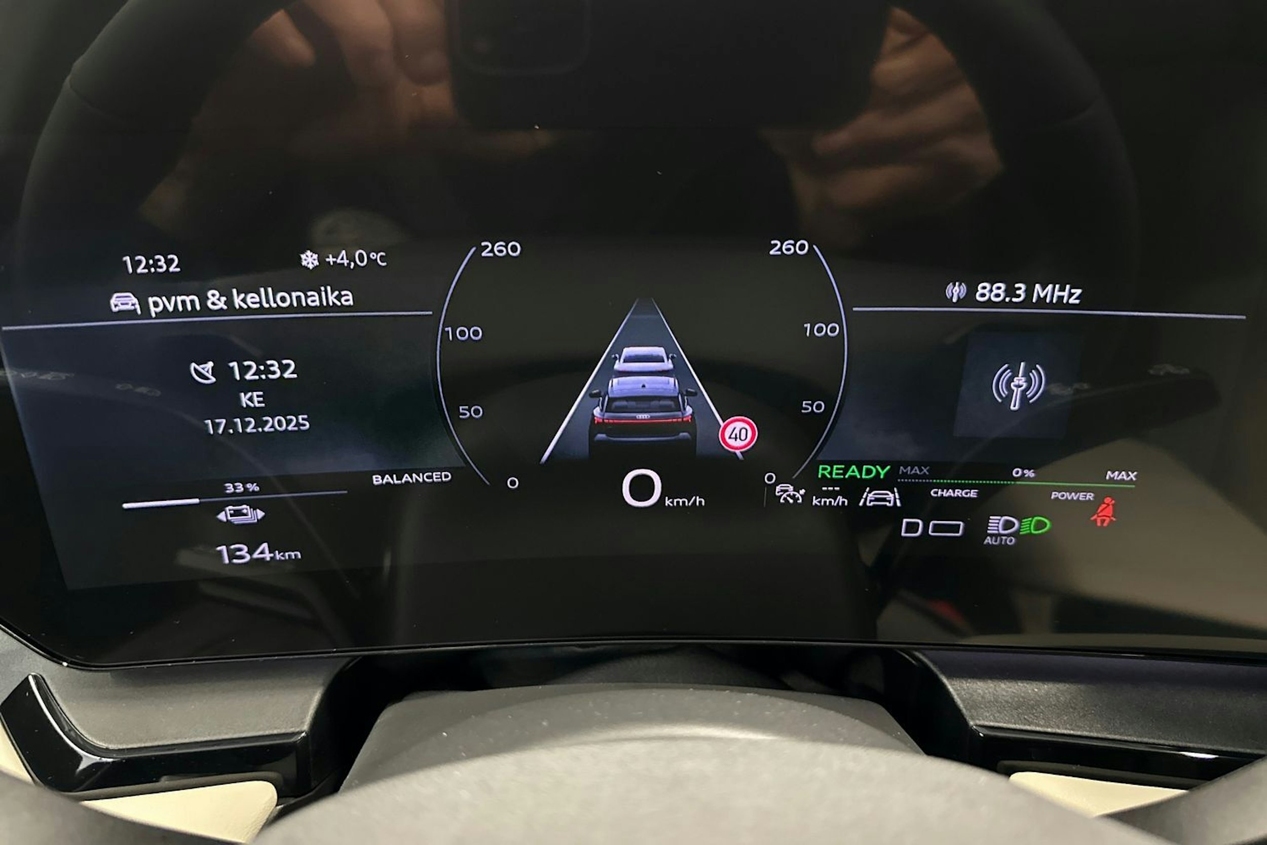 mythos musta Audi Q6 e-tron 2026 kuva 10.