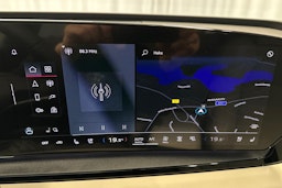 mythos musta Audi Q6 e-tron 2026 kuva 14.