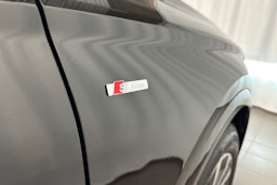 mythos musta Audi Q6 e-tron 2026 kuva 29.