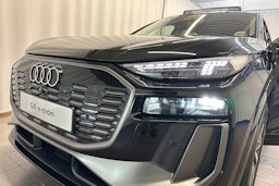 mythos musta Audi Q6 e-tron 2026 kuva 30.