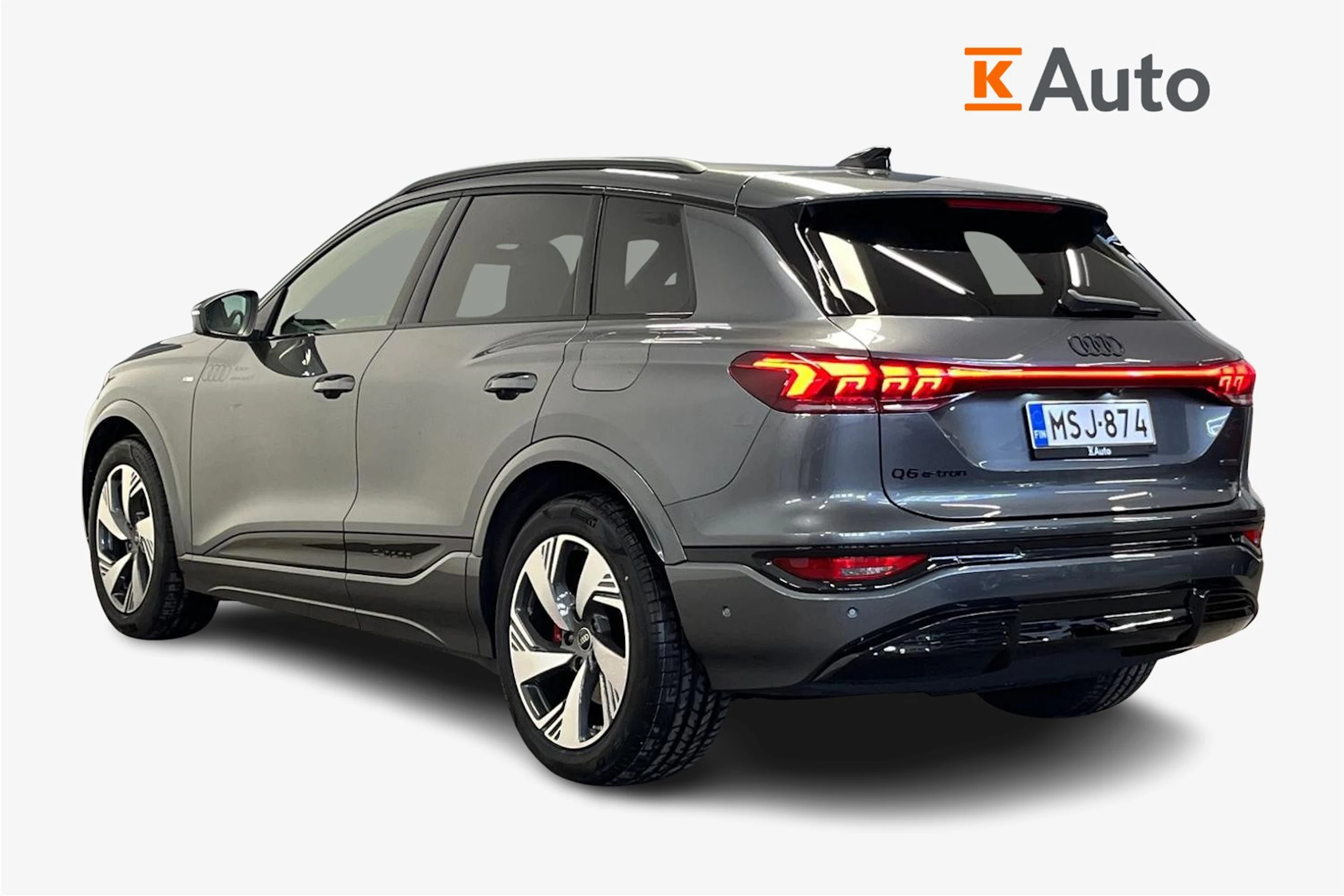 daytona harmaa Audi Q6 e-tron 2026 kuva 2.
