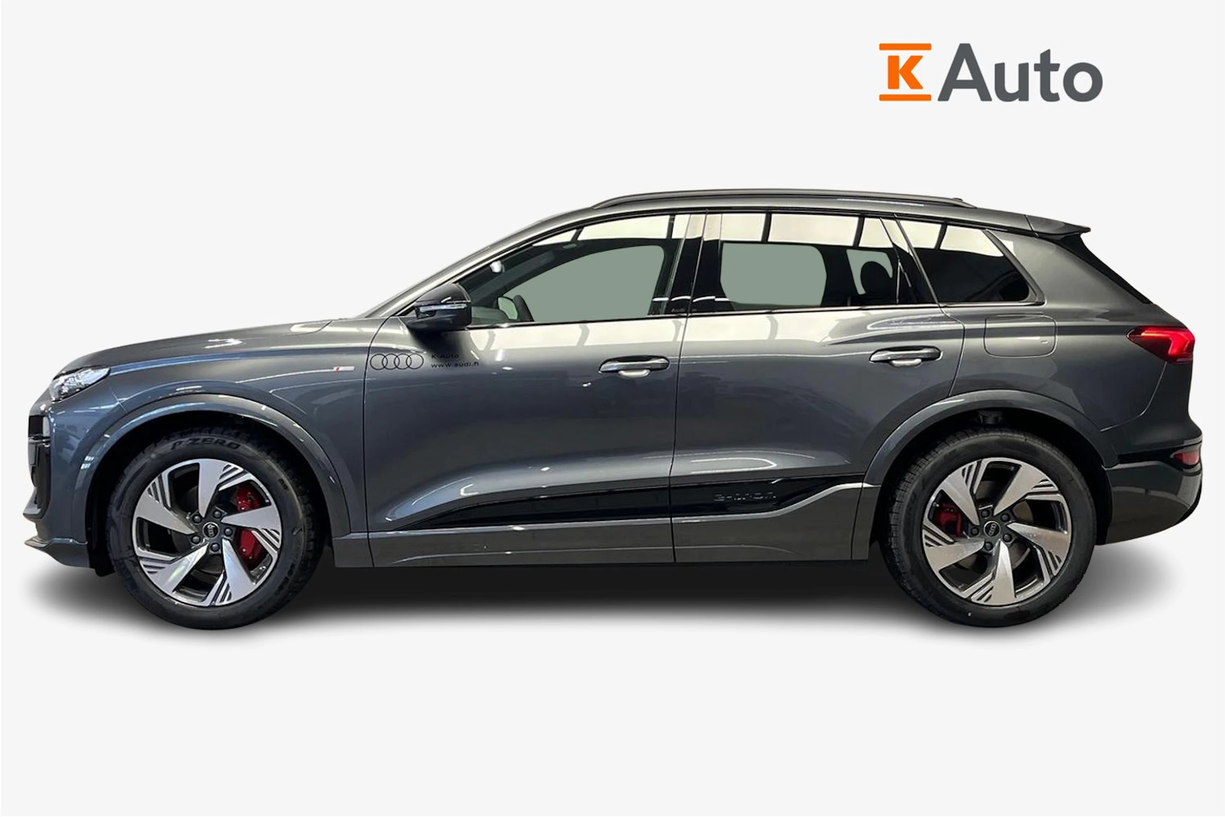 daytona harmaa Audi Q6 e-tron 2026 kuva 5.