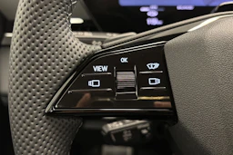met. sininen Audi Q6 e-tron 2026 kuva 17.