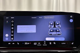 met. sininen Audi Q6 e-tron 2026 kuva 24.