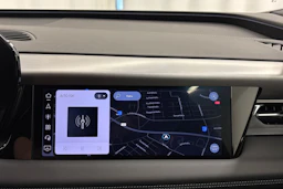 met. sininen Audi Q6 e-tron 2026 kuva 37.