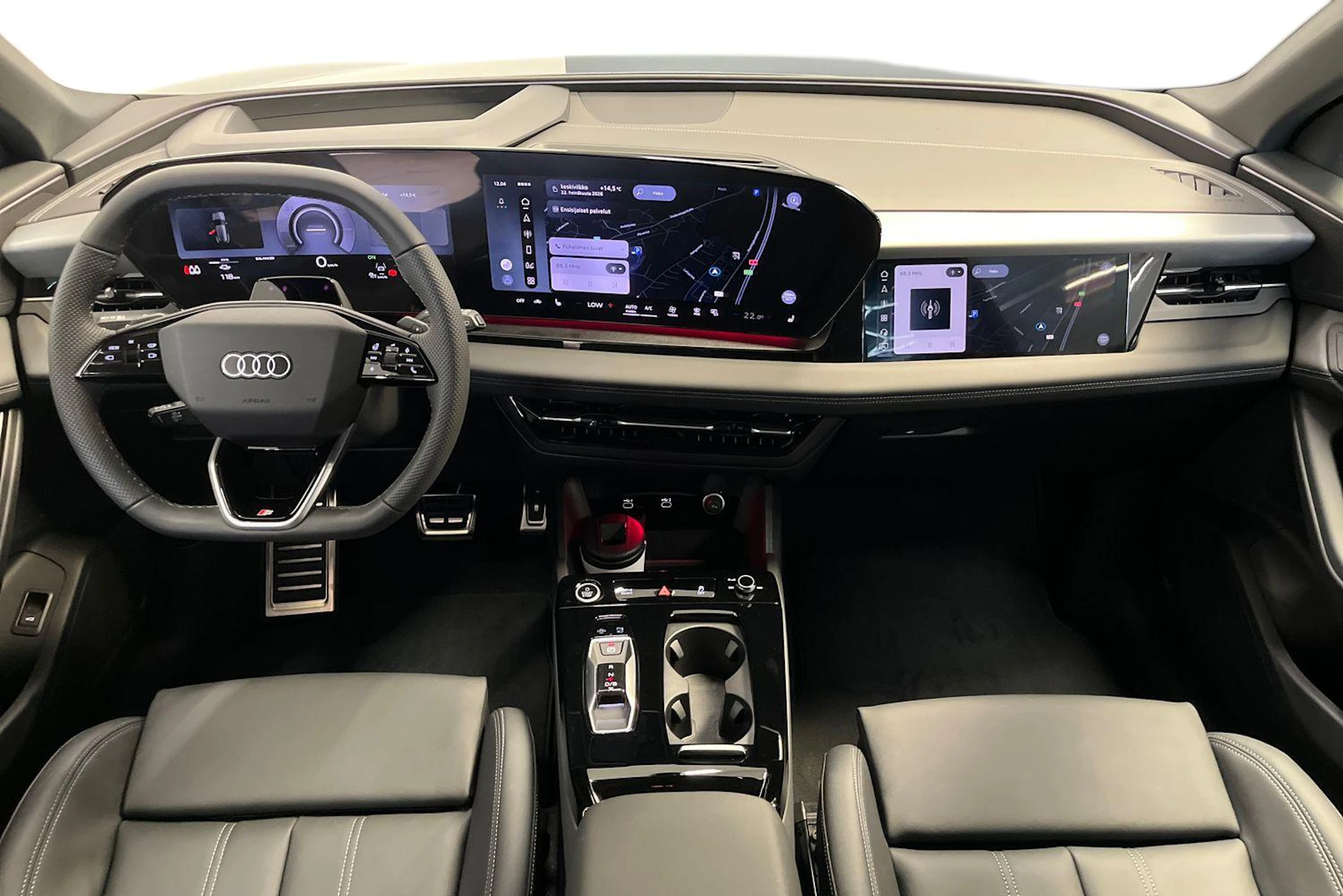 plasma sininen Audi Q6 e-tron 2026 kuva 7.