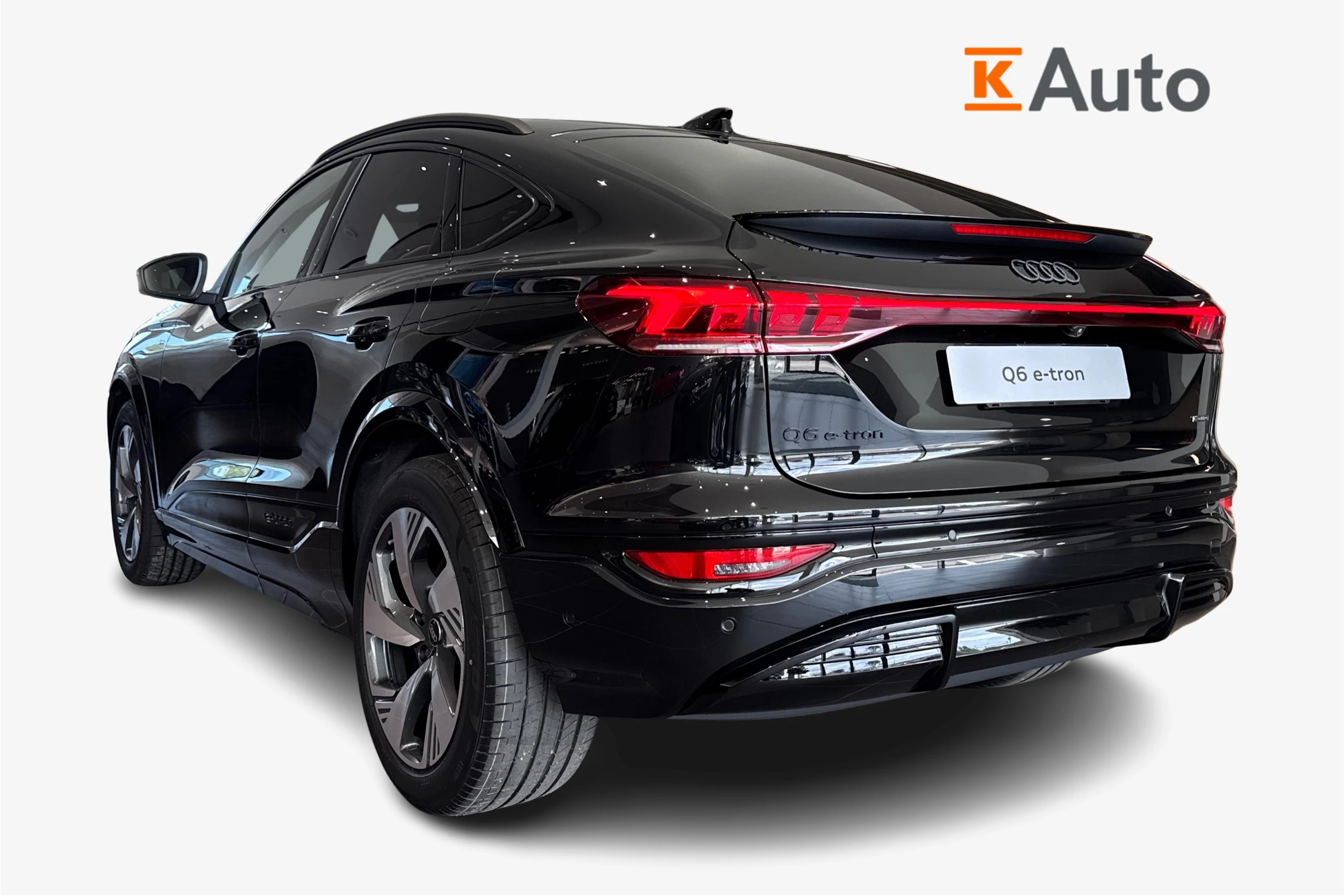 musta Audi Q6 e-tron 2026 kuva 2.