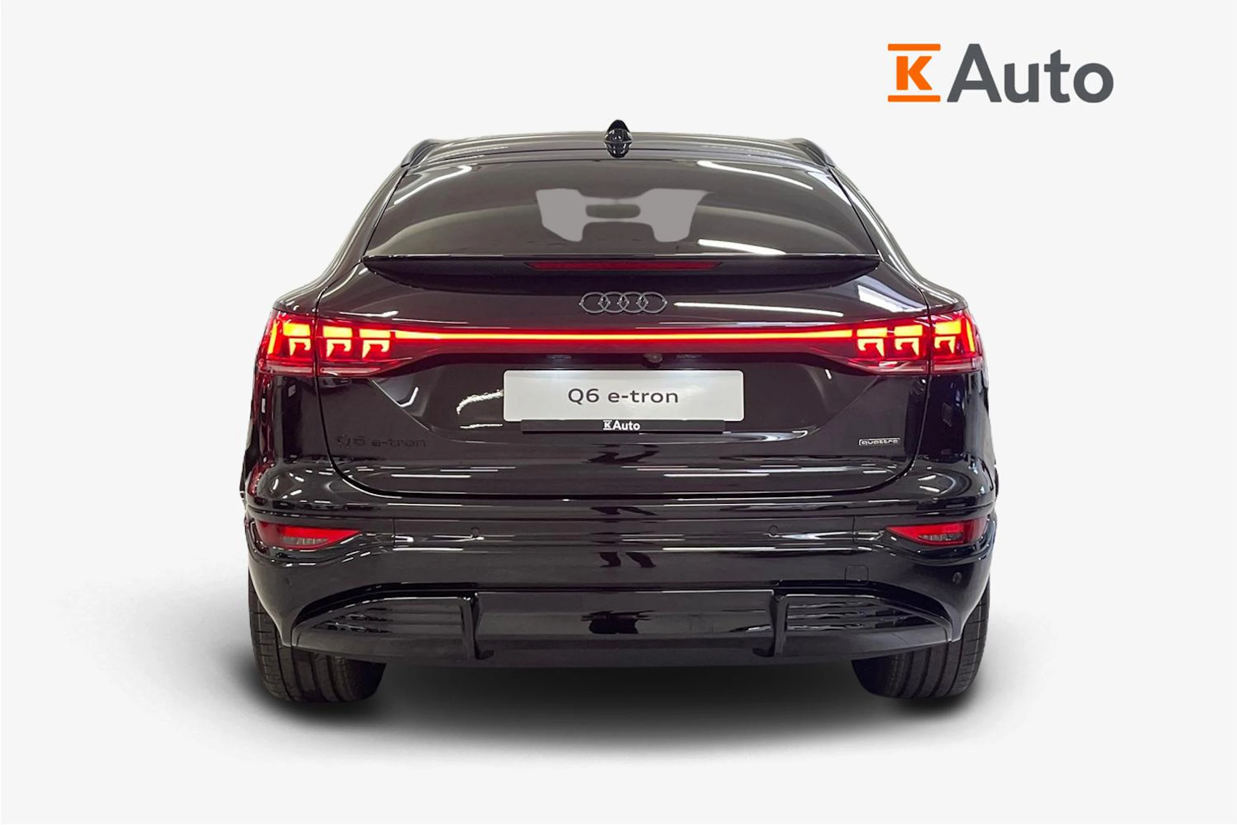 met. musta Audi Q6 e-tron 2026 kuva 3.