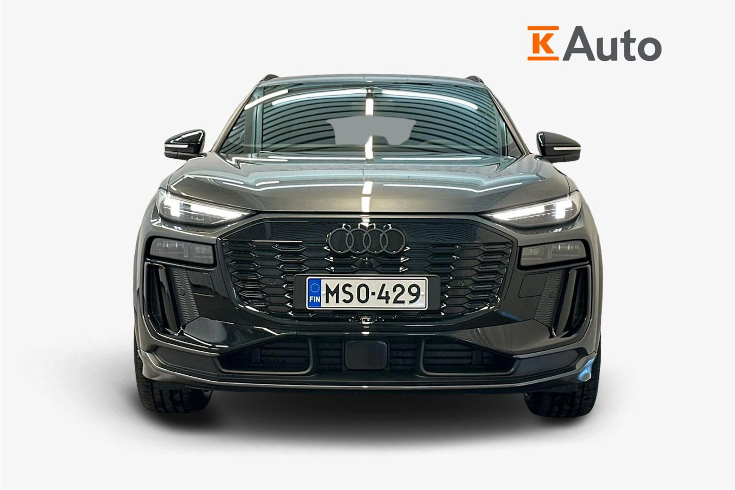 daytona harmaa Audi Q6 e-tron 2026 kuva 4.