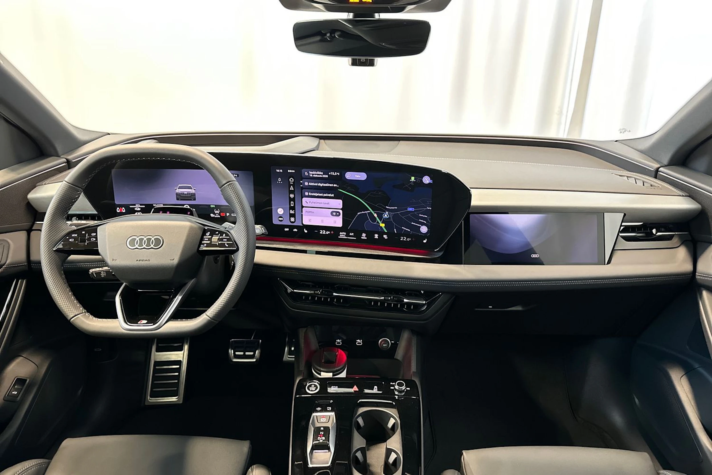 daytona harmaa Audi Q6 e-tron 2026 kuva 12.