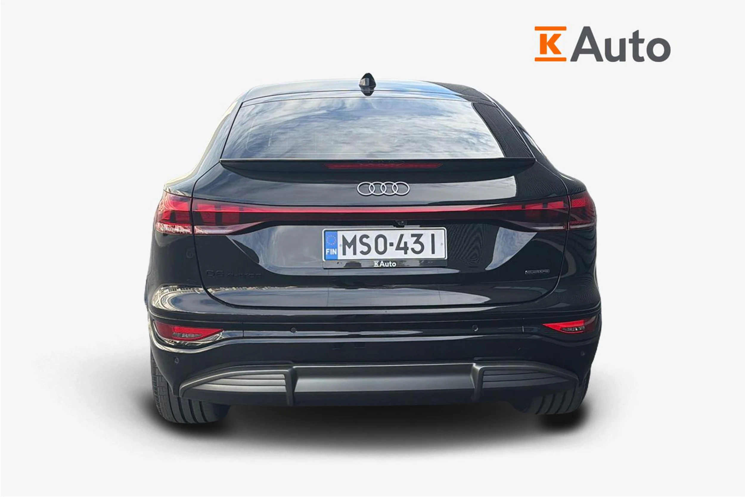musta Audi Q6 e-tron 2026 kuva 3.