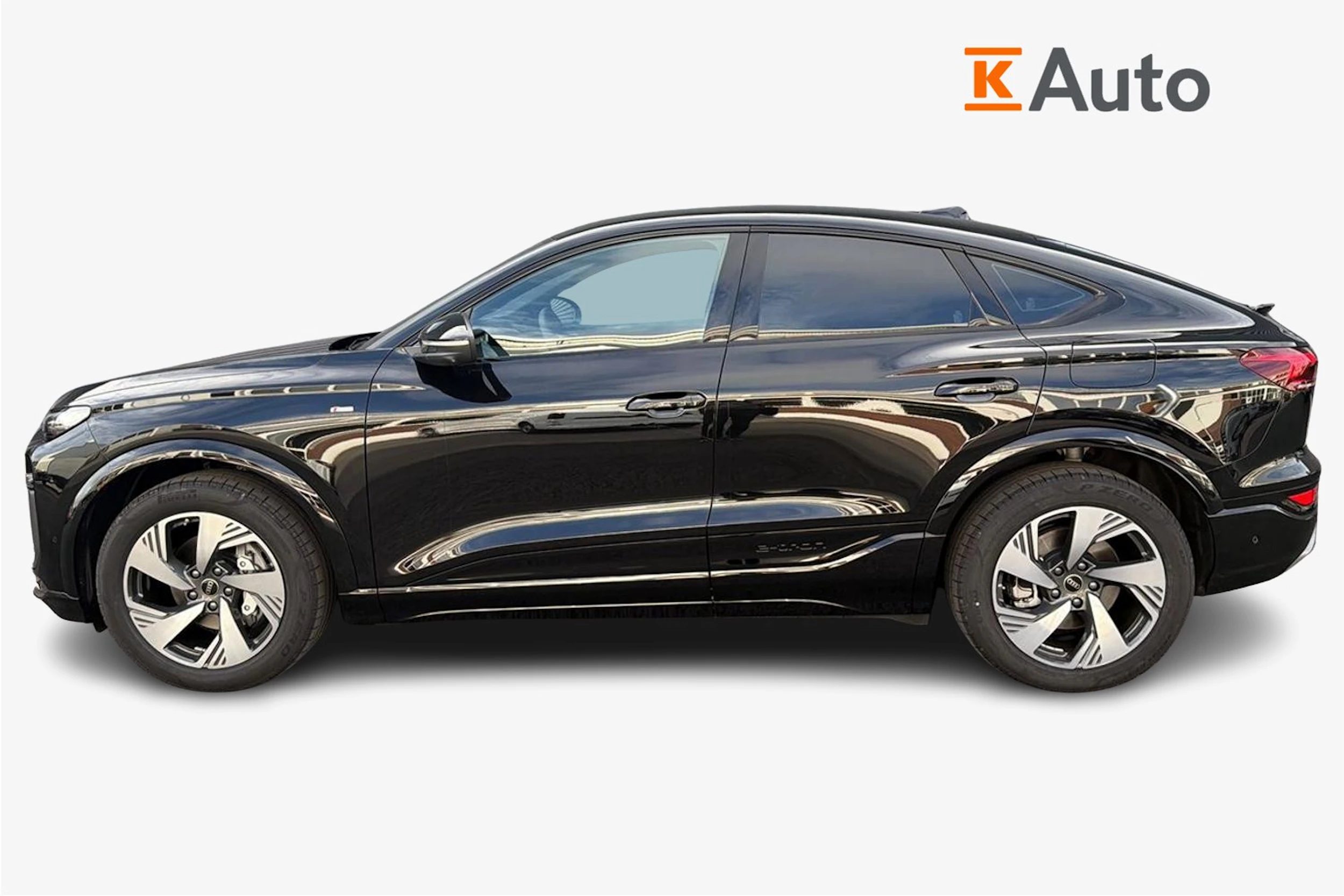 musta Audi Q6 e-tron 2026 kuva 5.