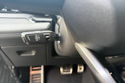 musta Audi Q6 e-tron 2026 kuva 12.