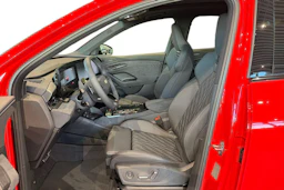 punainen Audi Q6 e-tron 2026 kuva 6.