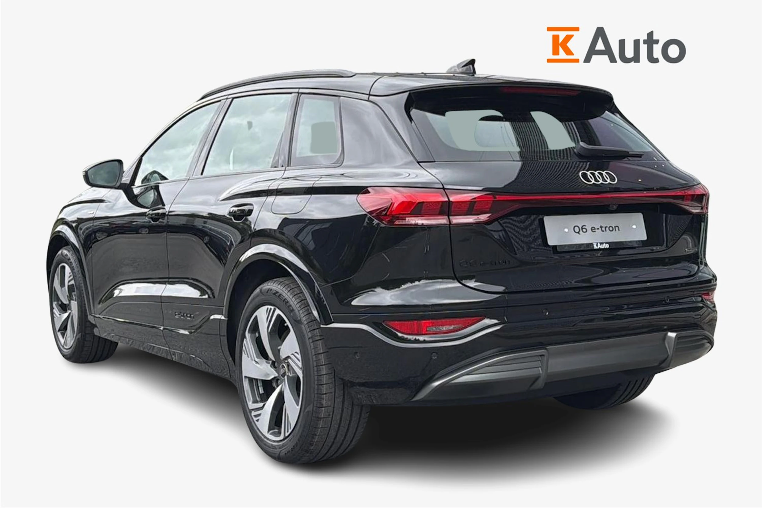 musta Audi Q6 e-tron 2026 kuva 2.