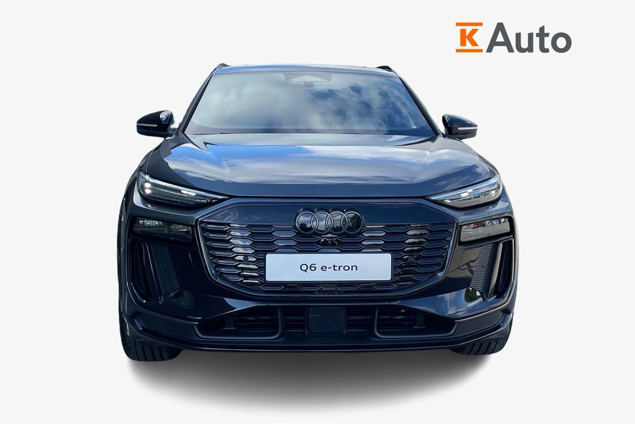 harmaa Audi Q6 e-tron 2026 kuva 4.