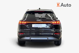 mythos musta Audi Q6 e-tron 2026 kuva 3.