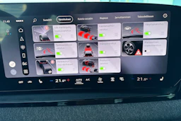 harmaa Audi Q6 e-tron 2026 kuva 16.