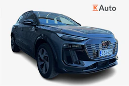 harmaa Audi Q6 e-tron 2026 kuva 1.