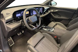 musta Audi Q6 e-tron 2026 kuva 6.