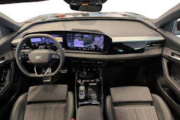musta Audi Q6 e-tron 2026 kuva 7.
