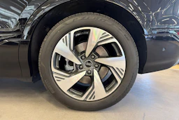 musta Audi Q6 e-tron 2026 kuva 10.