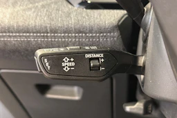 musta Audi Q6 e-tron 2026 kuva 16.