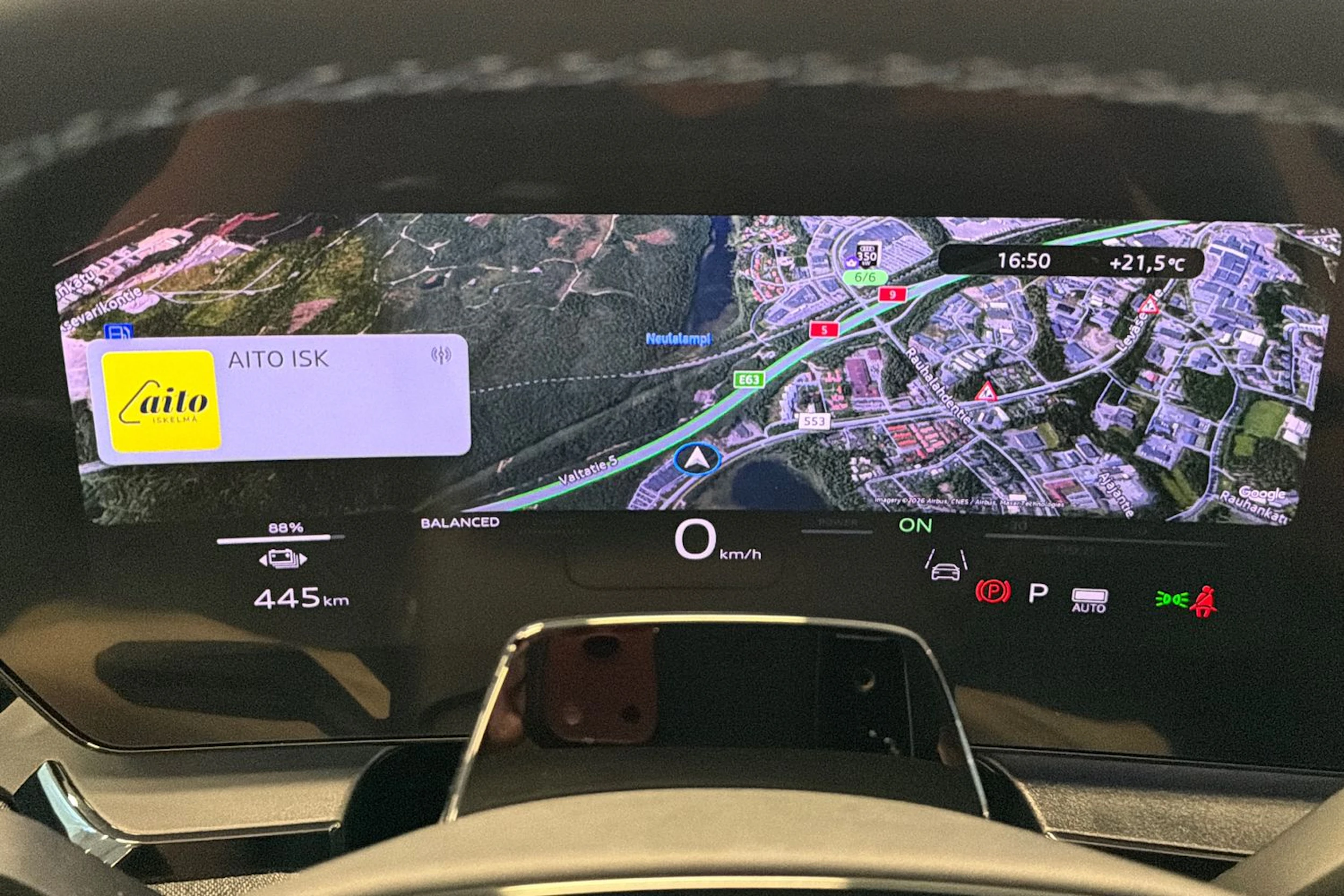 musta Audi Q6 e-tron 2026 kuva 17.