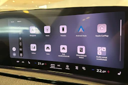 musta Audi Q6 e-tron 2026 kuva 18.