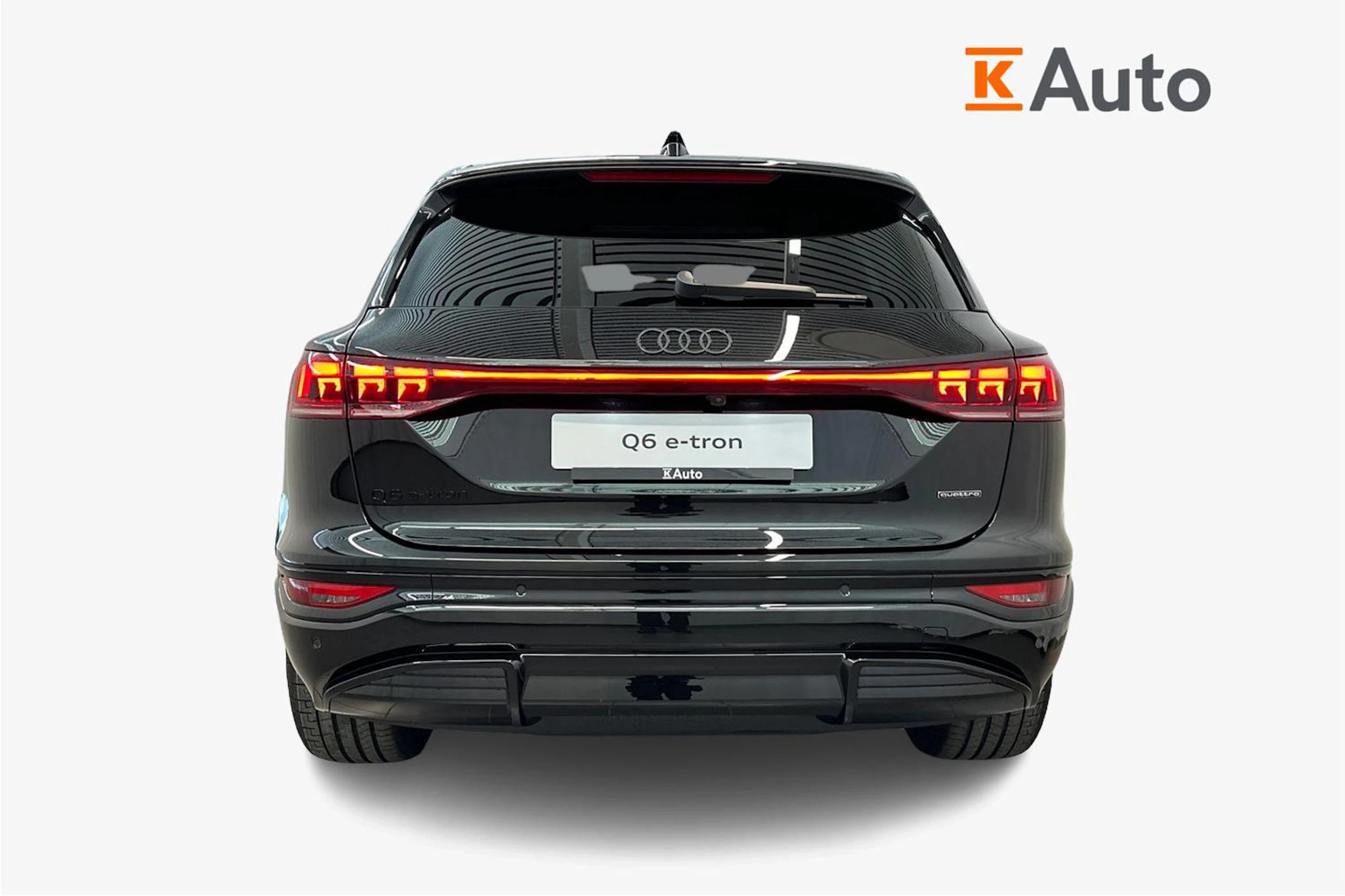 mythos musta Audi Q6 e-tron 2026 kuva 3.