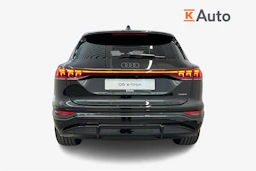 mythos musta Audi Q6 e-tron 2026 kuva 3.