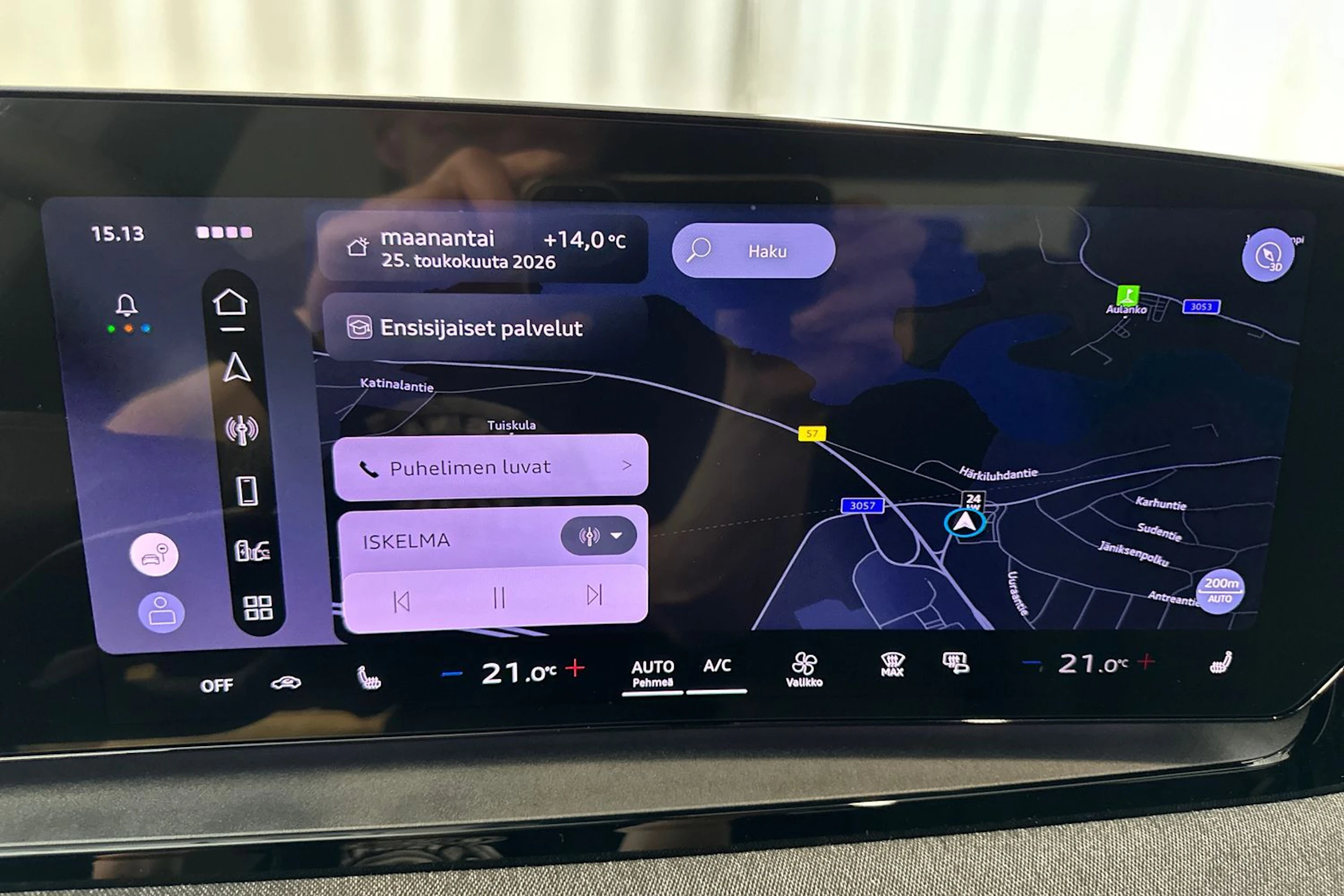 mythos musta Audi Q6 e-tron 2026 kuva 23.