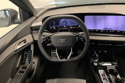 daytona harmaa Audi Q6 e-tron 2026 kuva 7.