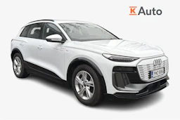 valkoinen Audi Q6 e-tron 2026 kuva 1.