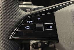 met. harmaa Audi Q6 e-tron 2026 kuva 14.