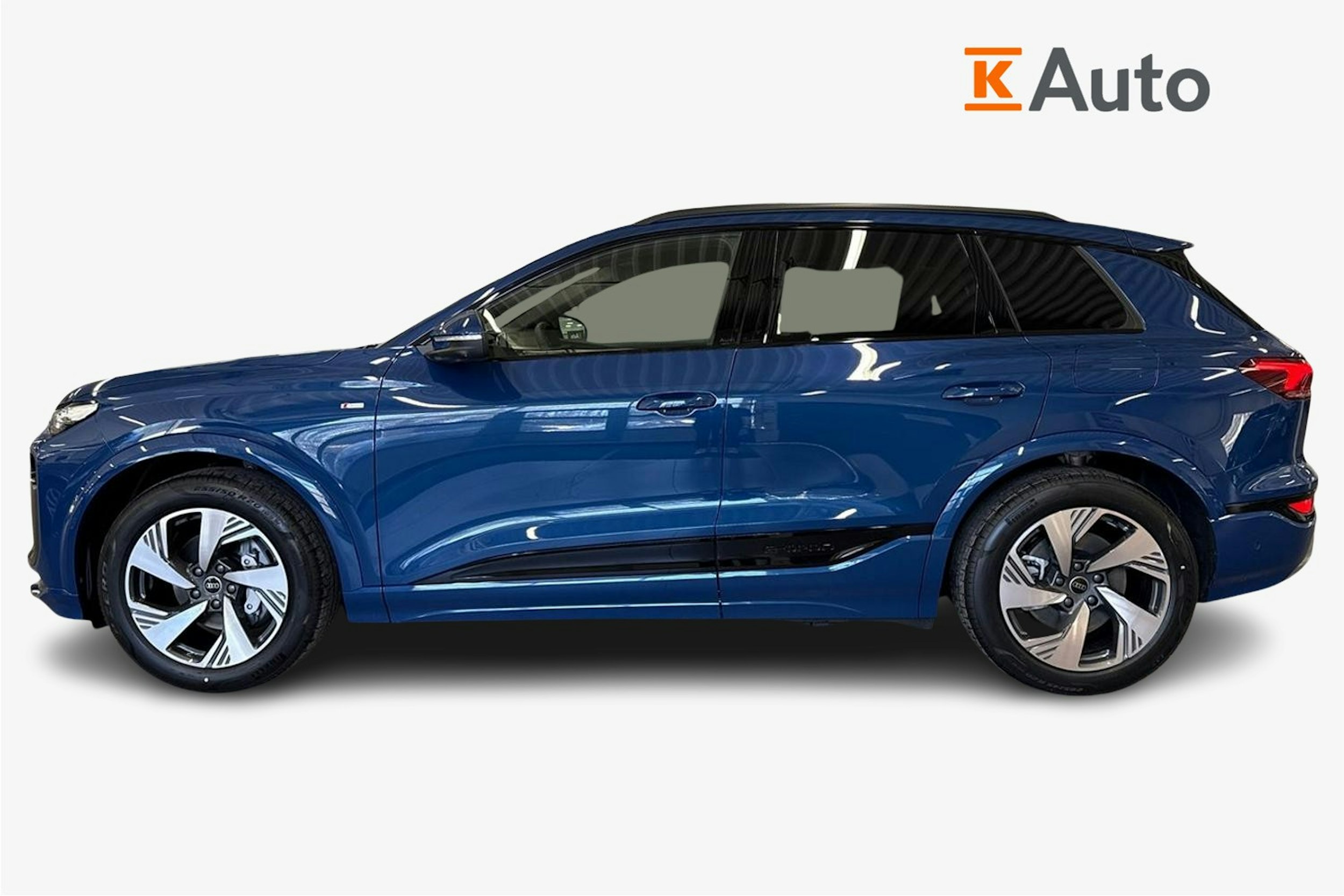 met. sininen Audi Q6 e-tron 2026 kuva 5.