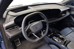 met. sininen Audi Q6 e-tron 2026 kuva 6.