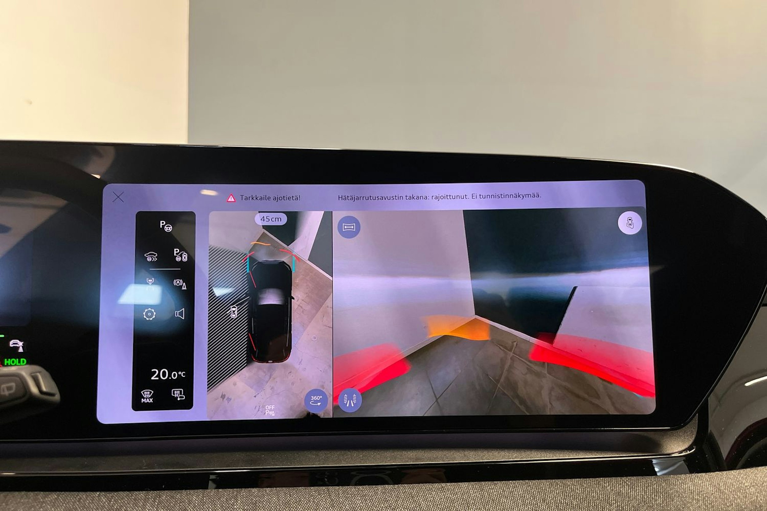 mythos musta Audi Q6 e-tron 2026 kuva 9.