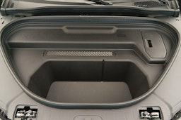 mythos musta Audi Q6 e-tron 2026 kuva 12.