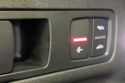 mythos musta Audi Q6 e-tron 2026 kuva 15.