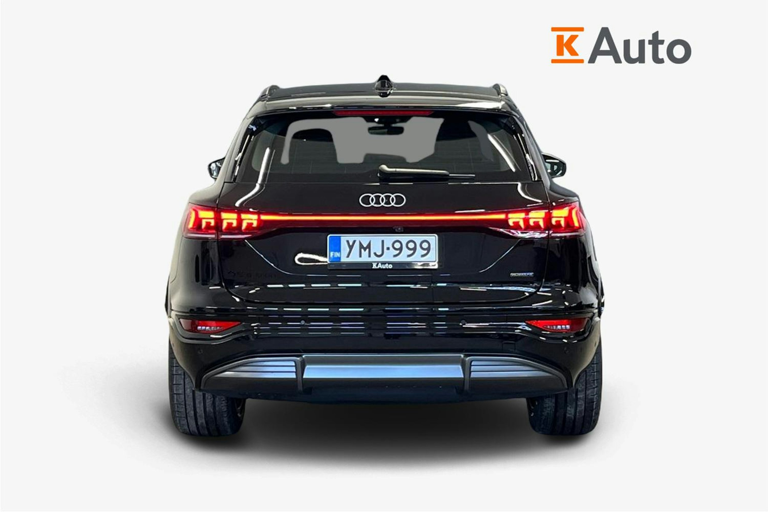mythos musta Audi Q6 e-tron 2026 kuva 17.