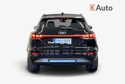 mythos musta Audi Q6 e-tron 2026 kuva 17.