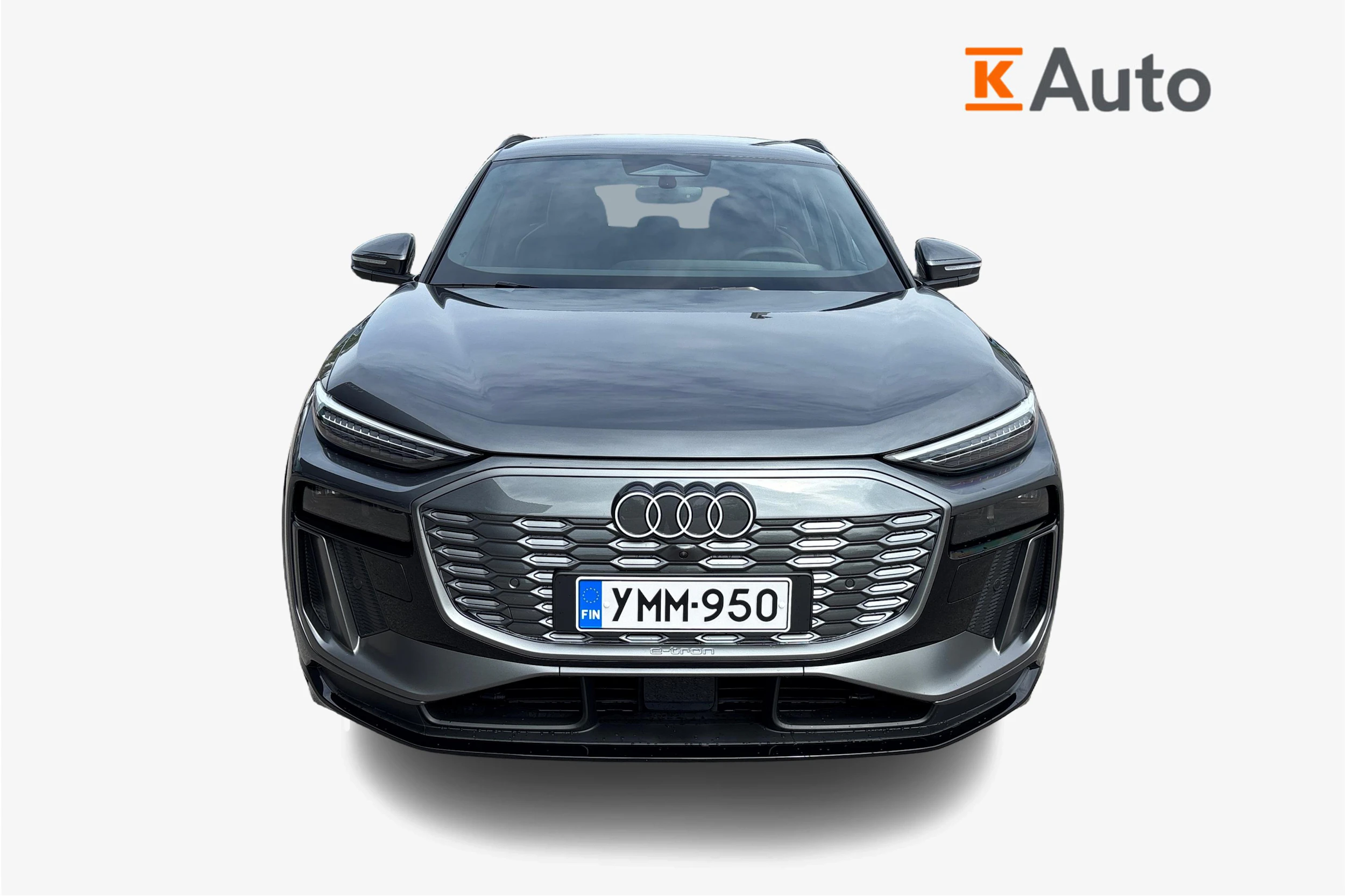 harmaa Audi Q6 e-tron 2026 kuva 4.