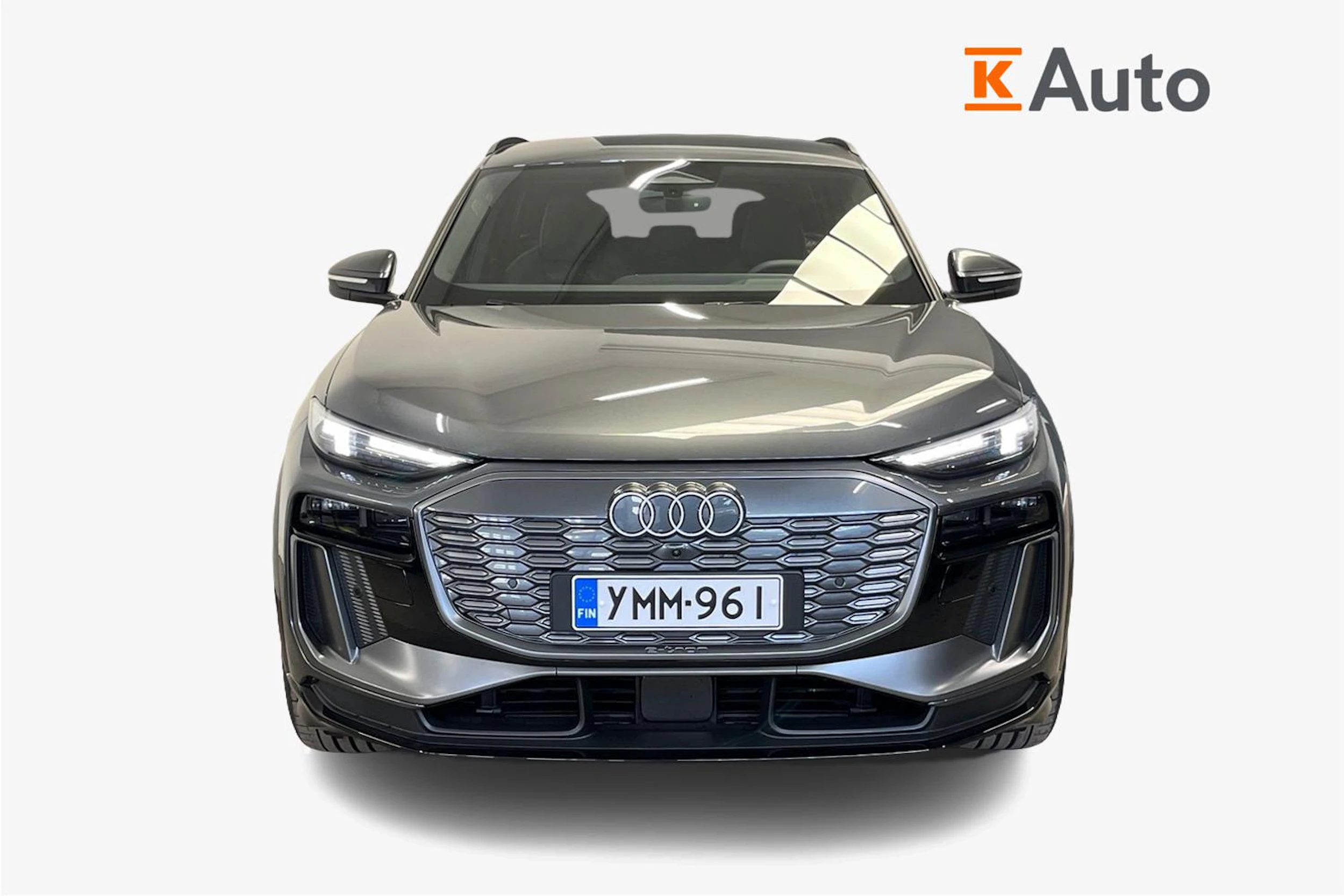 daytona harmaa Audi Q6 e-tron 2026 kuva 4.