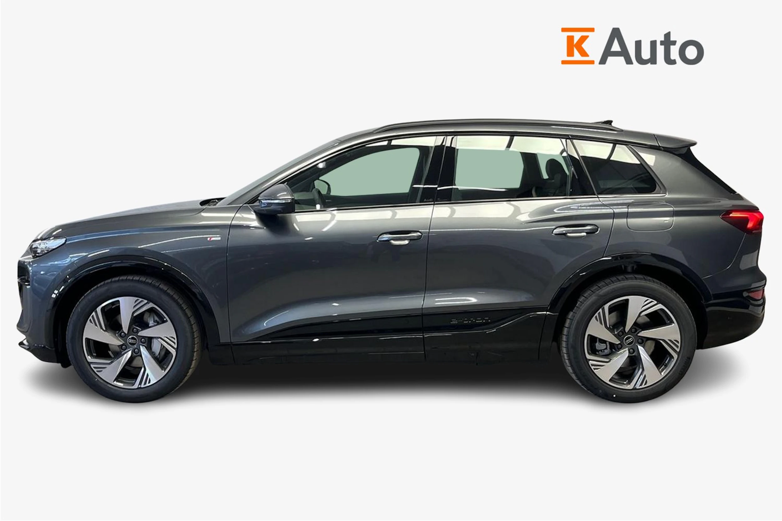 daytona harmaa Audi Q6 e-tron 2026 kuva 5.
